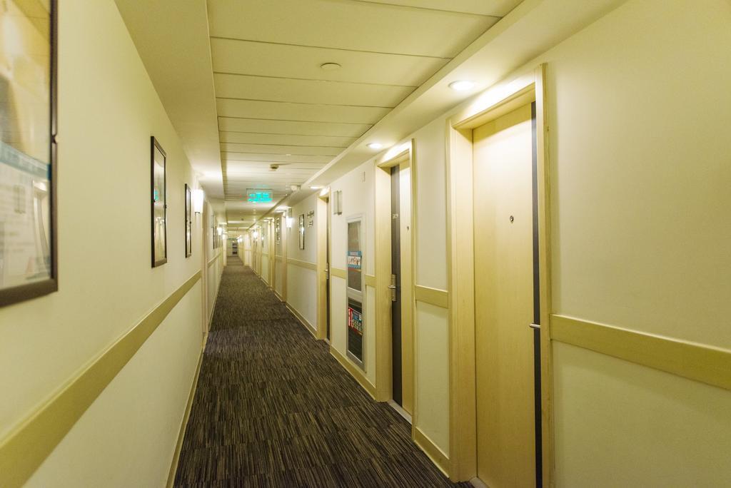 Jinjiang Inn - Shanghai Everbright Convention & Exhibition Center Экстерьер фото